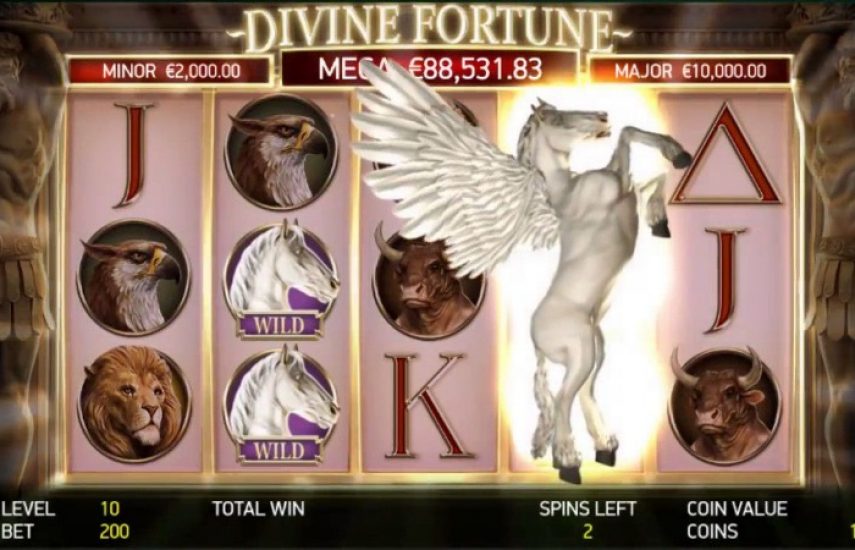 Слот Divine Fortune